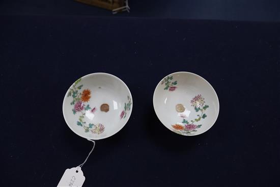 A pair of Chinese famille rose bowls, Xuantong mark and possibly of the period, D. 11.2cm